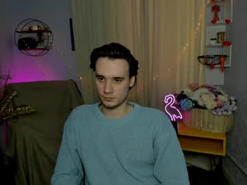 Jake_wilders, 21 years old, GOAL: first goal [254 tokens remaining] Welcome to my room! #new #brunette #shy #teen #18, webcam photo