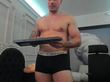 Jakestone_1, GOAL: Make me play with my cock [333 tokens remaining] 𝐖𝐄𝐋𝐂𝐎𝐌𝐄 im new here ! makeitrain only 55 tkns ! lets reach the goal 😈🔥 #bigcock #latino #new #master #muscle, webcam photo