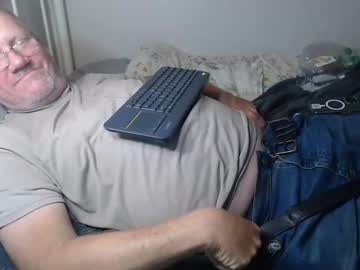 Jamesaltieri, #flash    25 Tokens ........................  #gay  #bisexual  #dadbod  #mature [25 tokens remaining], webcam photo