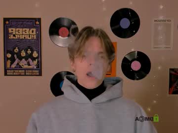 Jax_telys, GOAL: Hot striptease without trousers [109 tokens remaining] Welcome to my room! #C2C #twink #muscle #18 #shy, webcam photo