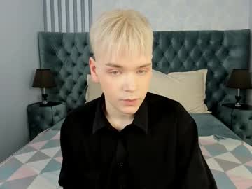 Je_salvatore_bev, Goal: Doggy #18 #twink #young #cum #new - Next Goal: sexy dance, webcam photo