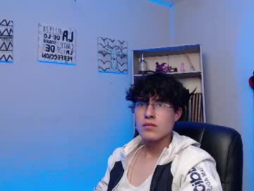jeam_hot - Live Male Cam – Free Gay Cam Show