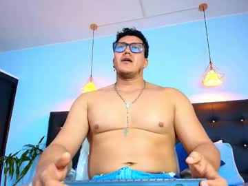 Jeff_hardmuscle, GOAL: CUM SHOW [700 tokens remaining] Welcome to my room! #new #fitness #latino #bigcock #muscle, webcam photo