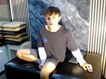 jerom_xx - Live Male Cam – Free Gay Cam Show