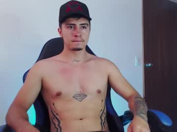Jhking_star, 19 years old, I will get so wet that I will want to come [600 tokens remaining] #bigdick #18 #uncut #biceps #strong, webcam photo