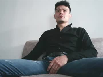jhohannes_maximo - Live Male Cam – Free Gay Cam Show