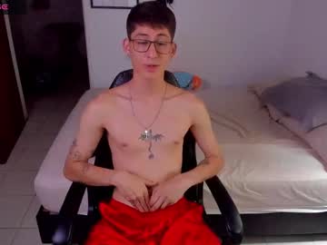 jhonleving – Watch Him Jerk, Strip, & Show It All