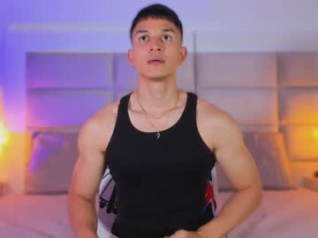 jhosua_hunt - Live Male Cam – Free Gay Cam Show