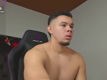 jhotta_foxx – Live Performer