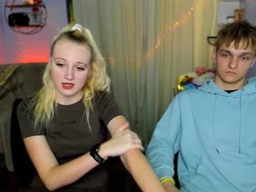 John_lik, 20 years old, GOAL: flash dick [333 tokens remaining] Welcome to my room! #bigcock #18 #muscle #young #cum, webcam photo