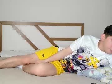 Johnny_big_ass, 23 years old, GOAL: BIG CUM SHOW! [666 tokens remaining] Hello guys im new model and im very shy -- want play with me? #BIGASS #New #twink #cumshow #foots, webcam photo