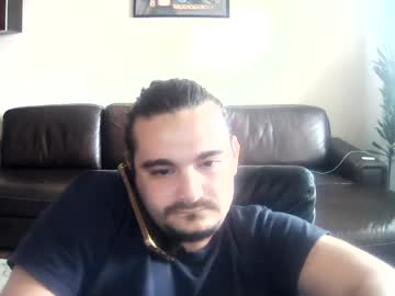 Johnnybravovici, 25 years old, [520 741 8] first day here guys! we'll think about the goal during the livestream.  [2000 tokens remaining] i'm #25 years old and #new here, webcam photo