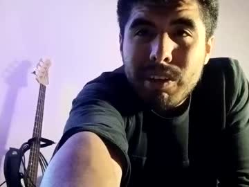johnnyleos - Live Male Cam – Free Gay Cam Show
