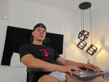 jonathan_daniels1 – Watch Him Jerk, Strip, & Show It All