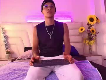 Jordan_kiing, 20 years old, My firts cum in CB!  #bigdick #new #young #latino #feet [750 tokens remaining], webcam photo