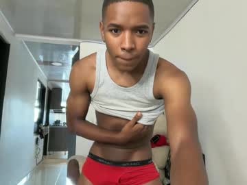 josh_andrews - Live Male Cam – Free Gay Cam Show