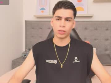 Juan_adams1, 20 years old, GOAL: Cum Show [1111 tokens remaining] Welcome to my room! #18 #new #latino #bigcock #cum, webcam photo