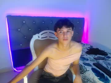 jullian_ricci – Watch Him Jerk, Strip, & Show It All
