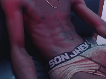 juniorr_bbc - Live Male Cam – Free Gay Cam Show