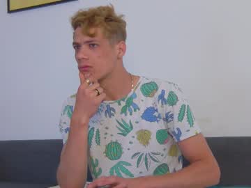 just_alexx12 - Live Performer