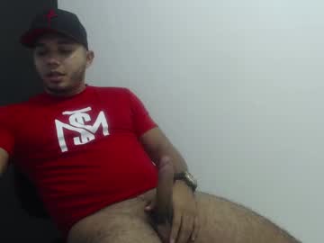 kalvinhot77 - Live Male Cam – Free Gay Cam Show