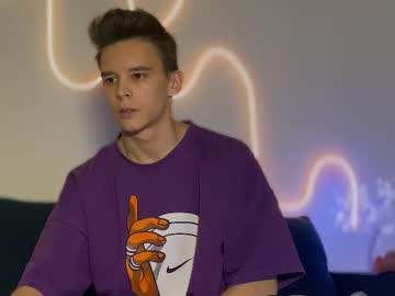 Kevin_d0o, 22 years old, GOAL: Take of T-shirt [100 tokens remaining] Welcome to my room! #fgay #teen #lovense #twink #new, webcam photo