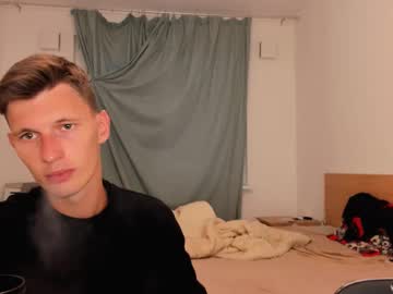 kevin_hornyyy - Live Performer