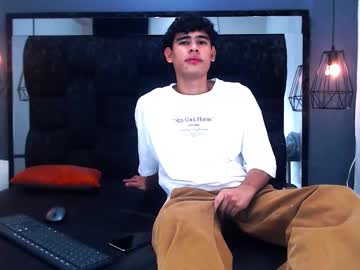 kevinbrooks_ - Live Male Cam – Free Gay Cam Show