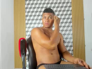khen_west1 - Live Male Cam – Free Gay Cam Show