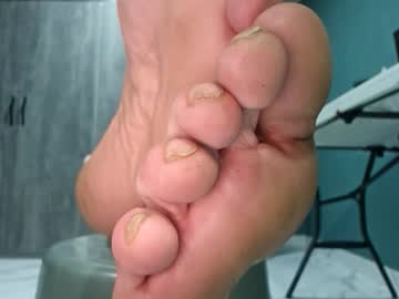 Koto420, 44 years old, Welcome to my room! Take off a piece of clothing - Goal: Chilling Goal ☕︎ [273 tokens left ] #mature #shower #latinohot #feet #footfetish, webcam photo