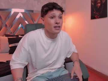 Kraven_lust, 18 years old, Young Teen Ready to meet a new World - Goal is : Naked #18 #new #teen #twink #young #OhMiBod, webcam photo