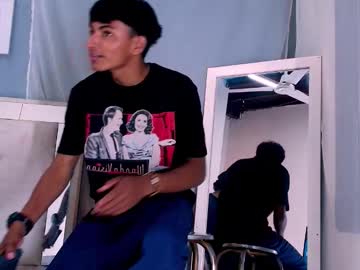 Kyle_dimons, 18 years old, Help me warm up… I’m a little shy 😳 [100 tokens left] #new #gay #shy #cute #cum, webcam photo