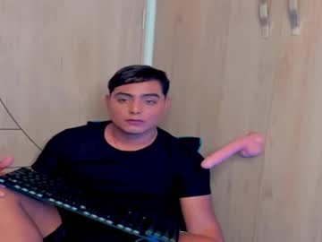 kyng_alex5 - Live Male Cam – Free Gay Cam Show