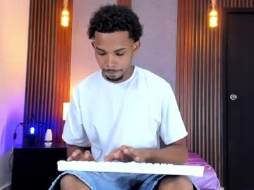 kyrie_dreed - Live Male Cam – Free Gay Cam Show