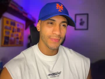 larry_jones – Live Performer