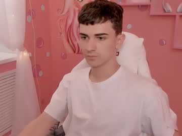 larry_project - Live Male Cam – Free Gay Cam Show