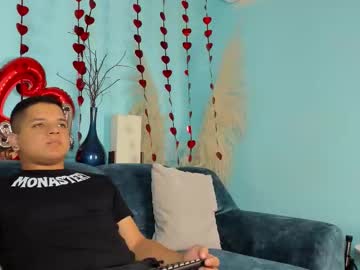 leon_thomas_ - Live Male Cam – Free Gay Cam Show