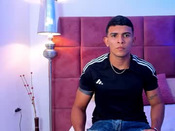 Liam__thomas, 20 years old, SHOW CUM!! Give me great welcome on my first day here on the site. #slave #findom #latino #master #new #muscle #cum  [1044 tokens remaining], webcam photo