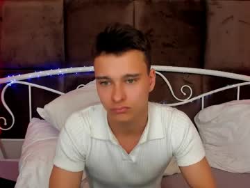 Liam_milton, 18 years old, Liam_milton's room #18 #teen #young #petite, webcam photo