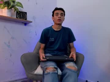 Liam_ossa, 19 years old, GOAL: Cum Show [1107 tokens remaining] Welcome to my room! #new #latino #18 #bigdick #young, webcam photo