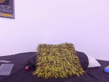 Lian_23_, full naked [222 tokens left] show sexy body #teen #anal #18 #latino #fuckmachine, webcam photo
