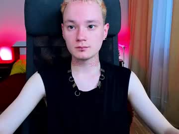 Liebe_nacht, 21 years old, HELP ME TO CUM HONEY #twink #young #new #uncut #ass, webcam photo