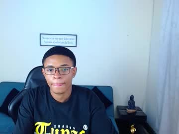 Liiam3, 18 years old, Is My First Day , Check my goal and Complet For cumshow 🥒💦 #18 #cumshow #young #twink #skinny [499 tokens remaining], webcam photo