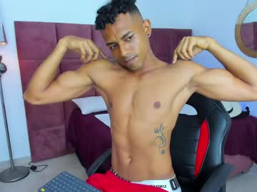 Lil___king, 22 years old, hey let's enjoy a hot show together  CUM SHOW #bigcock #CUMSHOW #18 #muscles #new [1999 tokens remaining], webcam photo