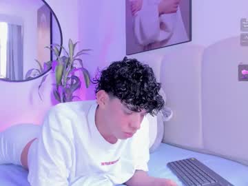 Lion_stones, 20 years old, Welcome to my room! - Goal: My first Goal [1999 tokens left] #18 #twink #fuckmachine #femboy #new, webcam photo