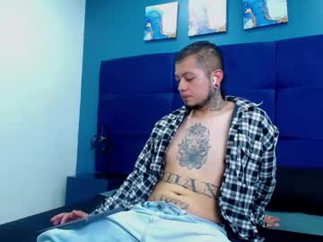 logan_iron - Live Male Cam – Free Gay Cam Show