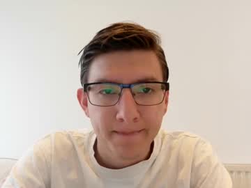 londonboy405 - Live Male Cam – Free Gay Cam Show