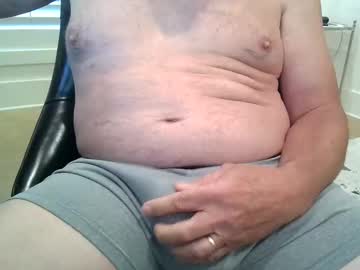 Lonelytraveler69_, 60 years old, Married dad playing while wife is at work. Let's chat!! Voice or phone in private!! 3rd private show is free!! #straight #mature #c2c #pvt #cum, webcam photo