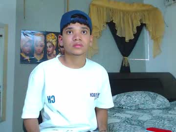 Lord_jamess_, GOAL: Sexy Dance [300 tokens remaining] Welcome to my room! #18 #cum #bigcock #new #teen, webcam photo
