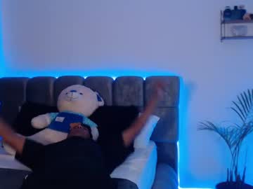 luca_vegas - Live Male Cam – Free Gay Cam Show